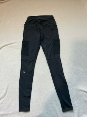 ALO Yoga Kids Black Cargo Pocket Leggings